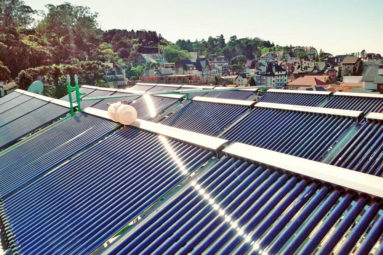 Sistema de Aquecimento de Agua com Coletor Solar 1 (1) Sistema de Aquecimento de Agua com Coletor Solar 1 (1)